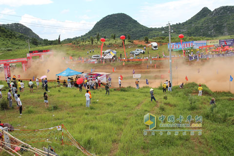 賽車過道一騎絕塵