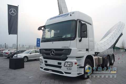 奔馳 Actros 2644 LS 6X2 DNA  國四 2015標(biāo)準(zhǔn)版