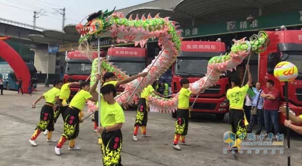 東風(fēng)天龍卡車駕駛員大賽半決賽現(xiàn)場