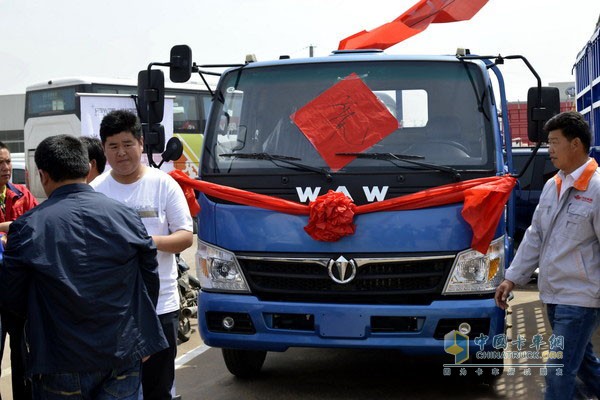 奧馳汽車鉅惠不打烊 首站鄭州火爆開啟