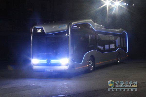 梅賽德斯-奔馳“未來(lái)客車”Future Bus