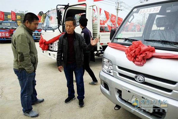 用戶品鑒福田時代汽車