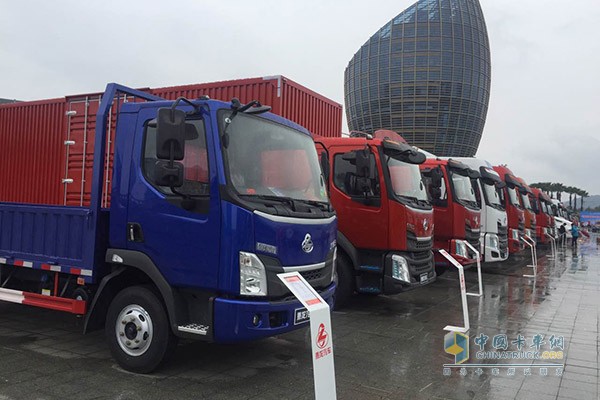 東風(fēng)柳汽車型展示