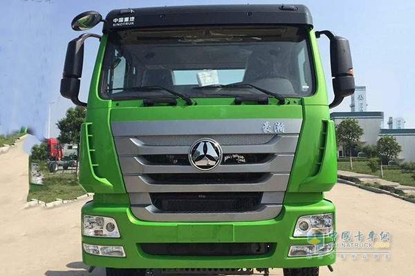 中國(guó)重汽豪瀚J6G 6×4自卸車