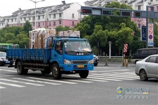 昆明2018年年內(nèi)全面淘汰全市所有黃標車