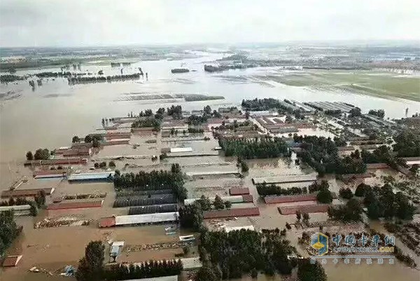 受臺(tái)風(fēng)疊加影響，山東青州、壽光等地遭受嚴(yán)重洪災(zāi)