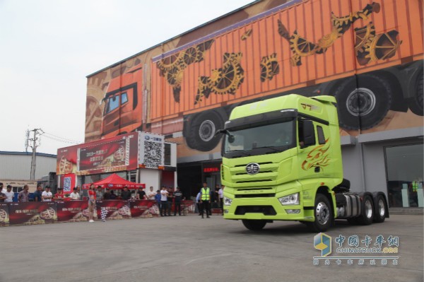 樂行無憂體驗(yàn)店及體驗(yàn)車