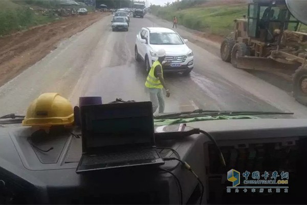 公路跟車檢查