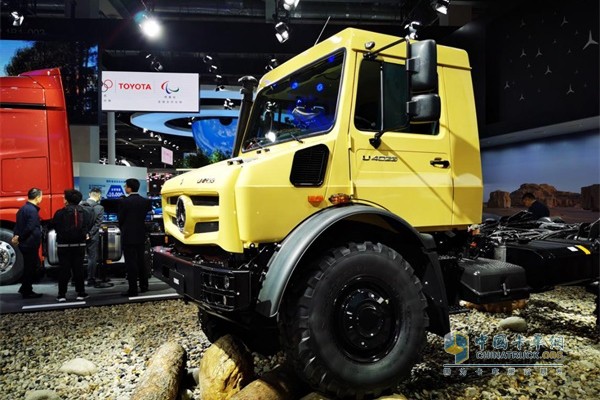 烏尼莫克（Unimog）