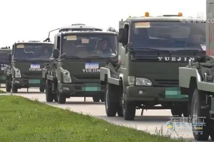 2017年，躍進(jìn)軍車(chē)作為保障車(chē)輛參與“航空飛鏢”國(guó)際軍事比賽