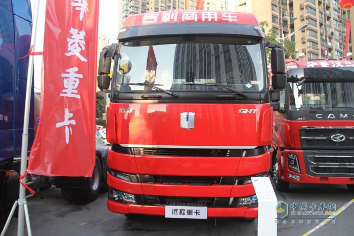 遠(yuǎn)程6×4LNG牽引車