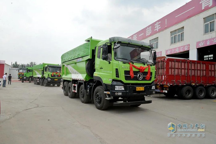 東風(fēng)天龍KC,渣土車,牽引車