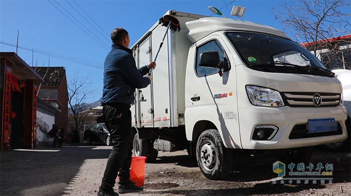 福田祥菱 M2大熊貓 輕卡載貨車(chē)