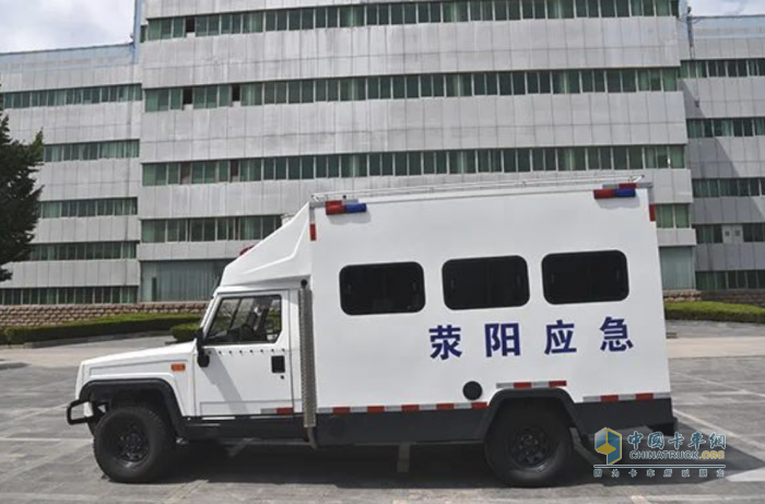 森源鴻馬應急救援前突通信保障車 災后第一時間到達建立通信保障