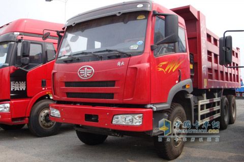 一汽解放 奧威(J5P)重卡 320馬力 6×4 自卸車 CA3252P2K2L1T1E