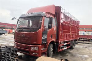 一汽解放 新J6L重卡 220馬力 4X2 6.75米倉柵式載貨車(國六)(CA5160CCYP62K1L4E6)